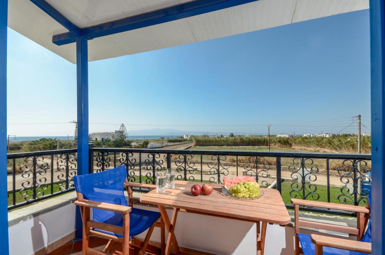 Gaitani Apartments Plaka Naxos Микри-Вигла Экстерьер фото