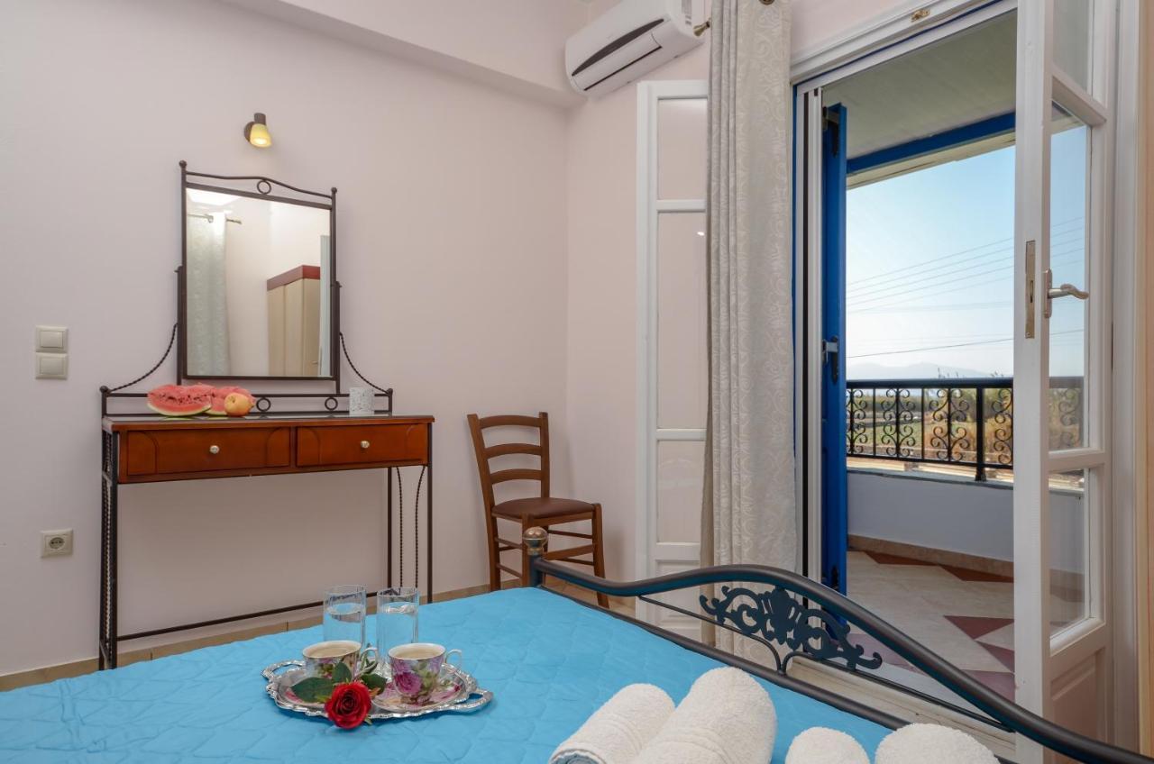 Gaitani Apartments Plaka Naxos Микри-Вигла Экстерьер фото
