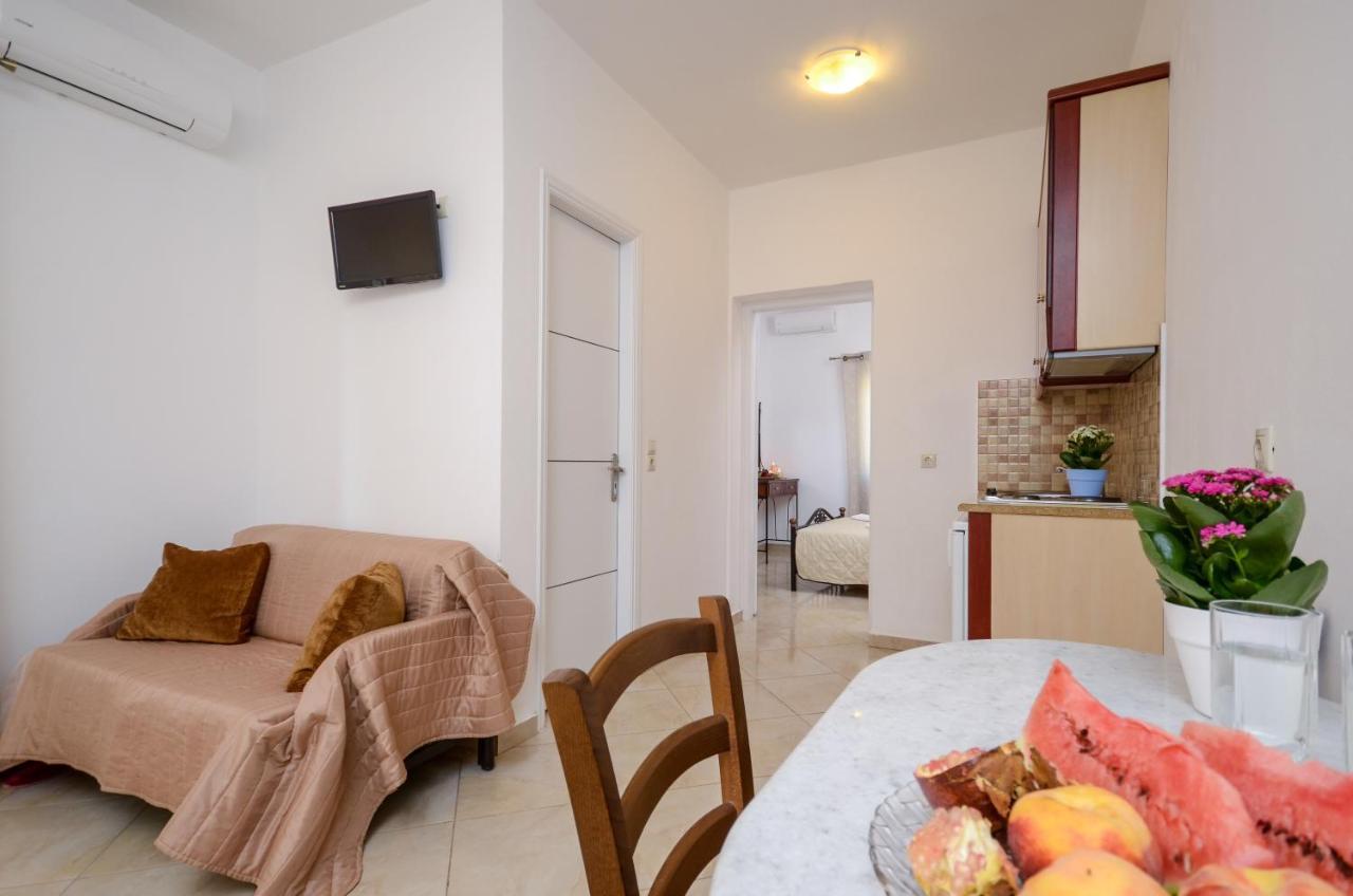 Gaitani Apartments Plaka Naxos Микри-Вигла Экстерьер фото