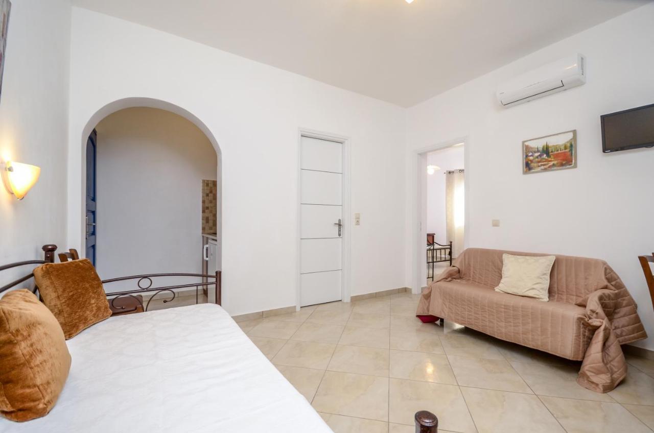 Gaitani Apartments Plaka Naxos Микри-Вигла Экстерьер фото